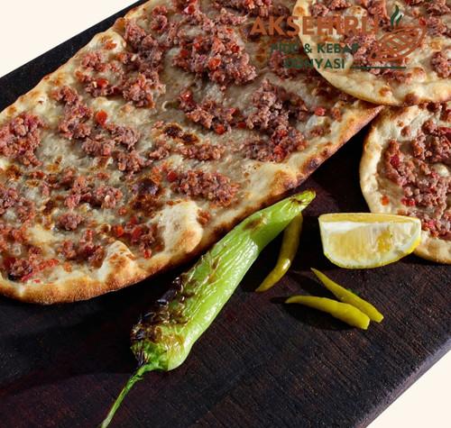 ETLİ EKMEK PİDE LEZZETİYLE GELENEKSEL TATLAR YENİDEN HAYAT BULUYOR